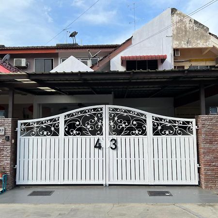 M Guest House2 Муар Екстер'єр фото