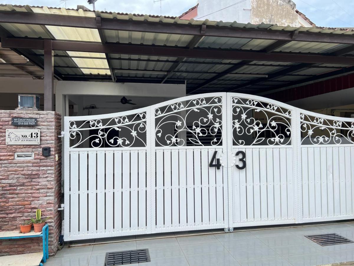 M Guest House2 Муар Екстер'єр фото